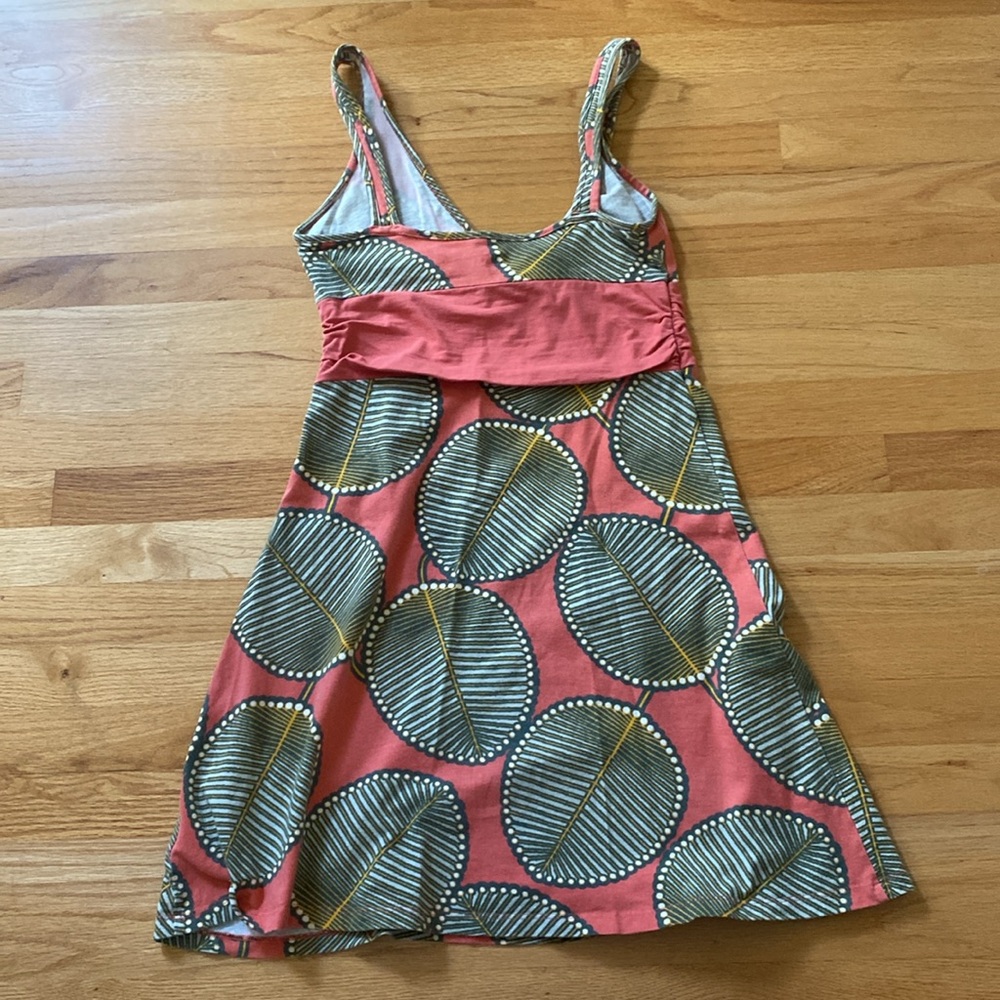 Patagonia a-line dress. Mostly cotton and some spandex.  Size M - Picture 5 of 5